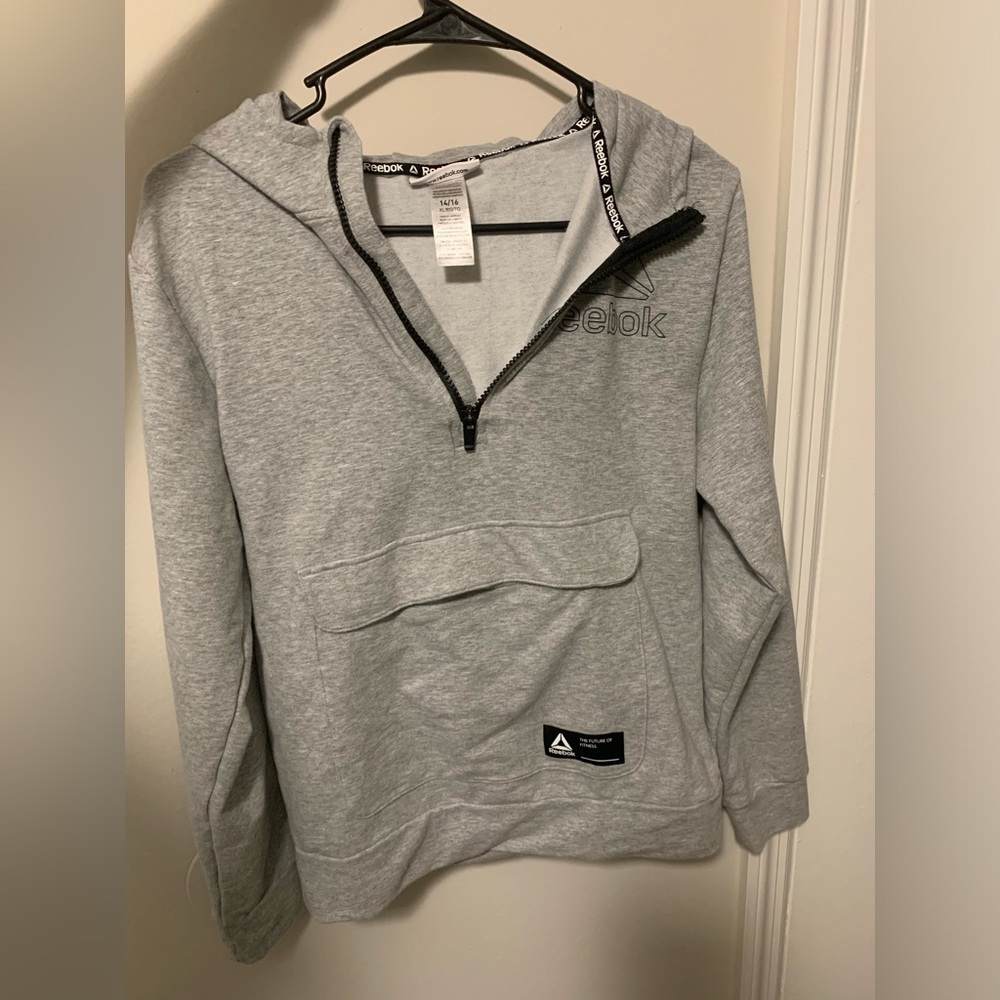 Youth XL sweatshirt  with pouch